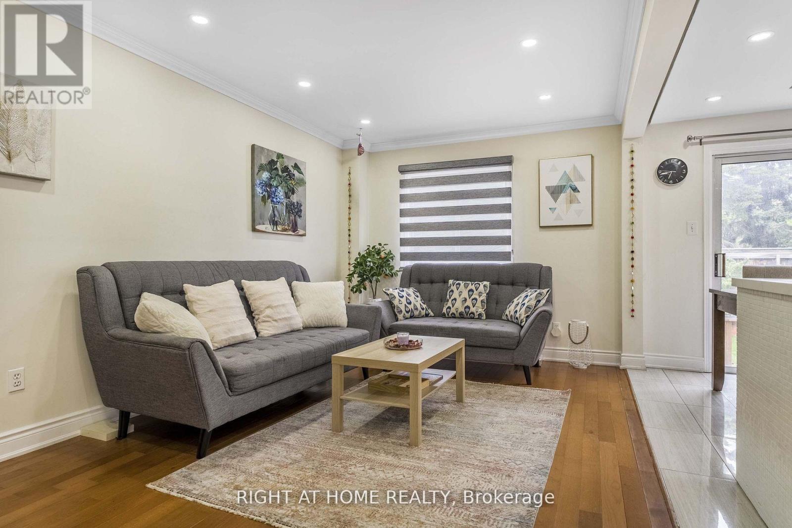 3014 Pendleton Road, Mississauga, Ontario  L5N 7C5 - Photo 4 - W13718298