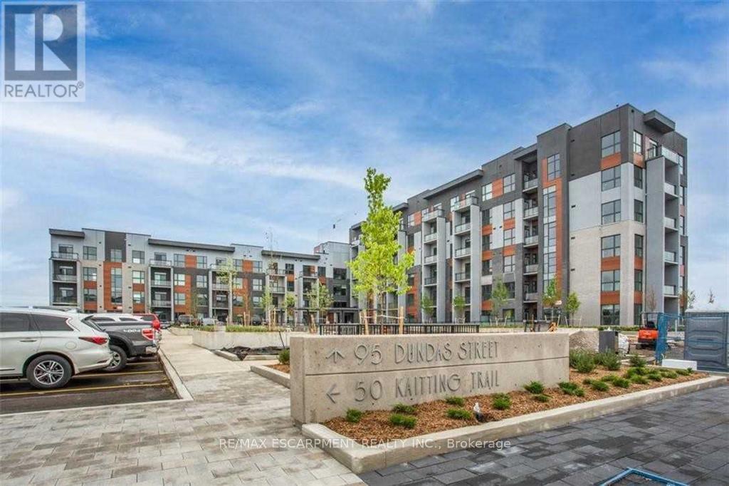 507 - 95 DUNDAS STREET W, Oakville, Ontario