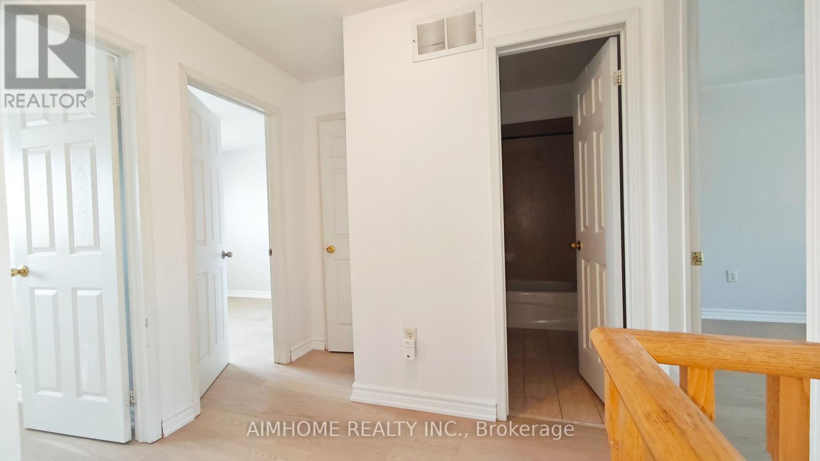 340 Kittridge Road, Oakville, Ontario  L6H 7K6 - Photo 25 - W13718328