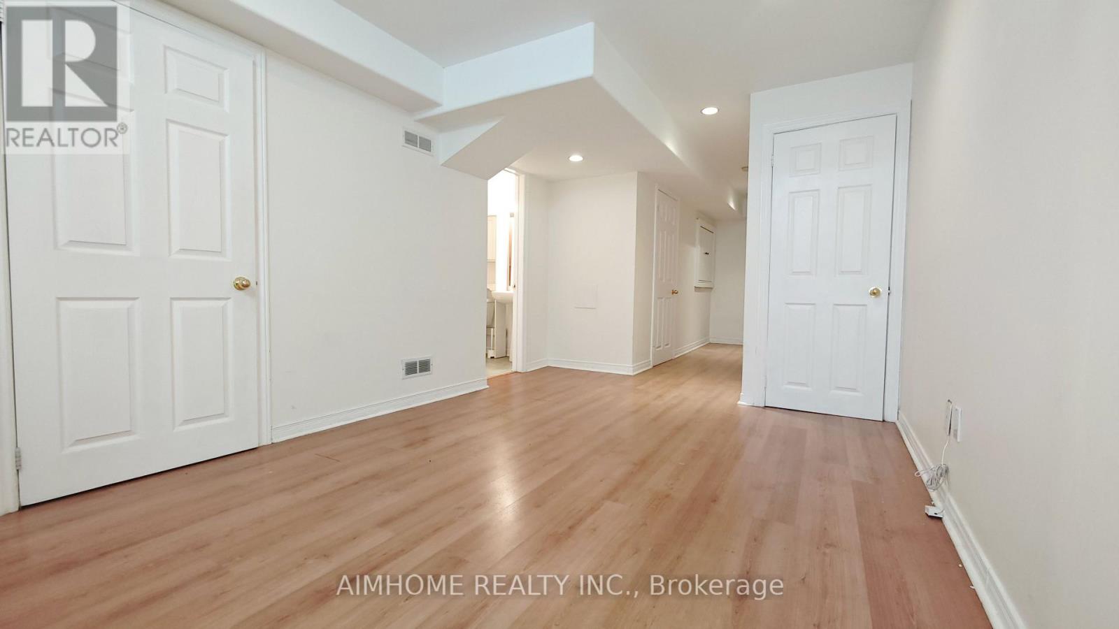 340 Kittridge Road, Oakville, Ontario  L6H 7K6 - Photo 29 - W13718328