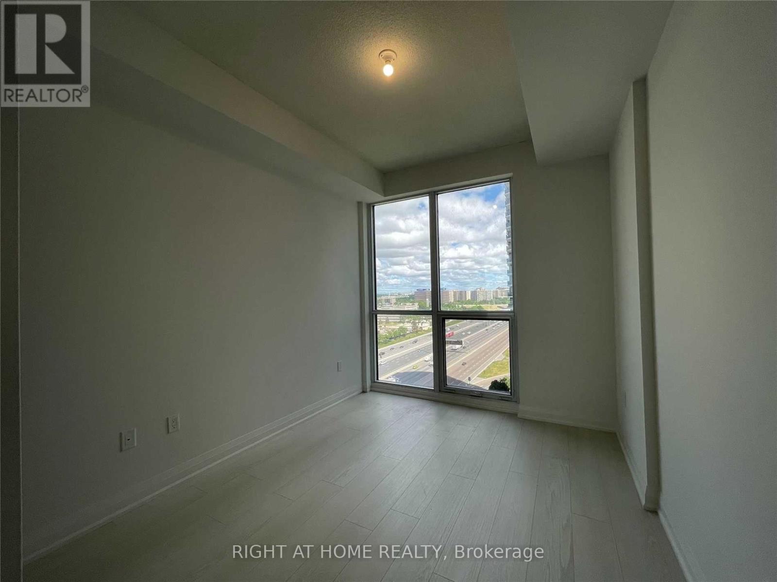 3003 - 30 Gibbs Road, Toronto, Ontario  M9B 6L6 - Photo 5 - W13718330