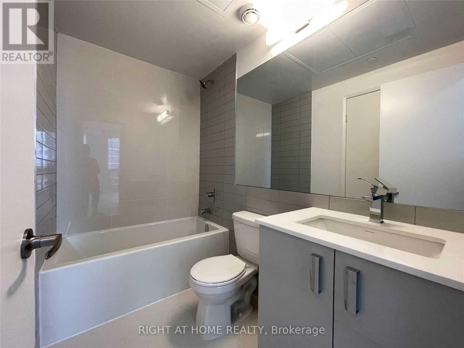 3003 - 30 Gibbs Road, Toronto, Ontario  M9B 6L6 - Photo 6 - W13718330