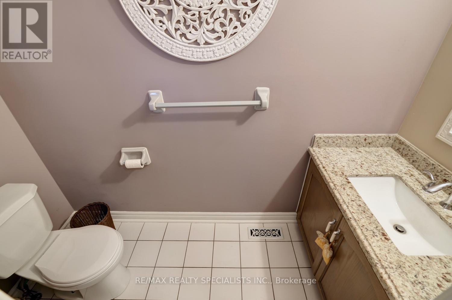 4464 Weeping Willow Drive, Mississauga, Ontario  L5V 1K3 - Photo 18 - W13718338