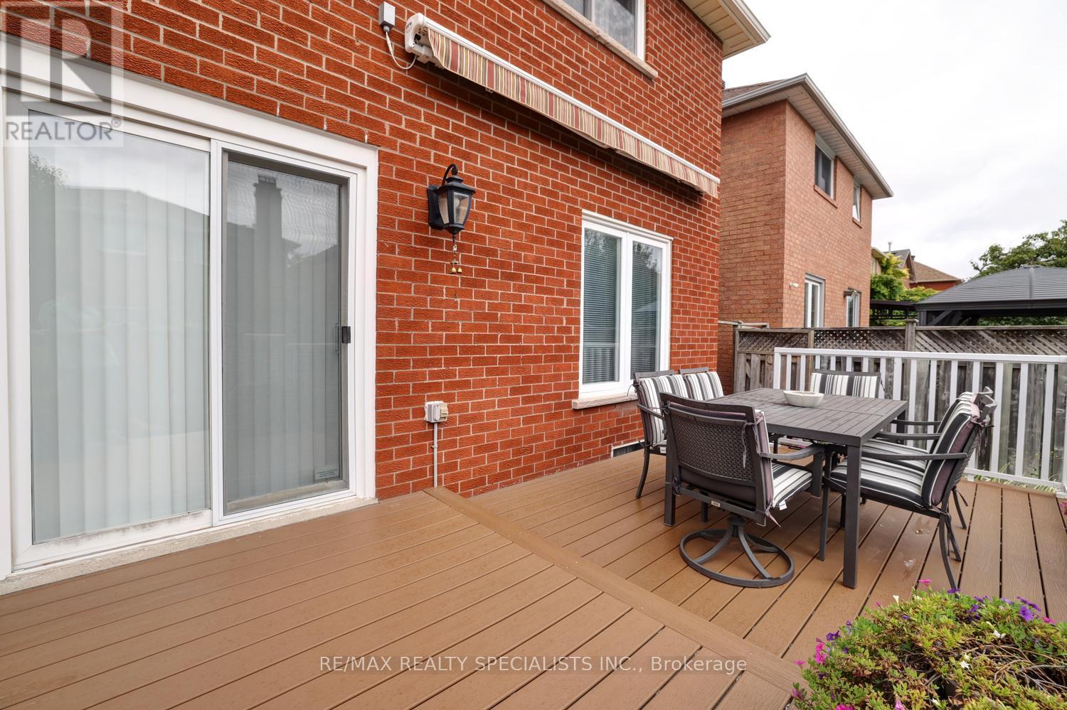 4464 Weeping Willow Drive, Mississauga, Ontario  L5V 1K3 - Photo 29 - W13718338