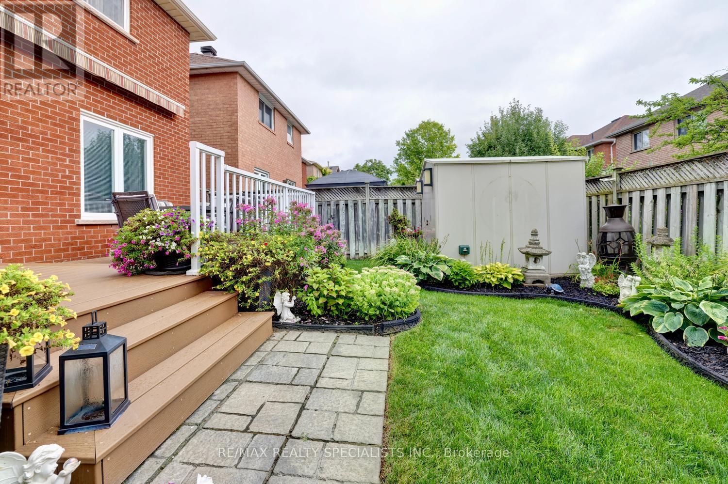 4464 Weeping Willow Drive, Mississauga, Ontario  L5V 1K3 - Photo 32 - W13718338
