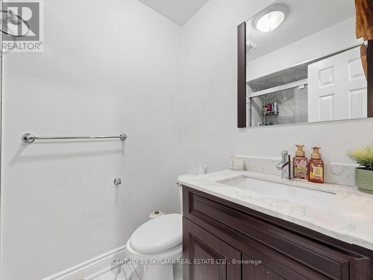 164 Moregate Crescent N, Brampton, Ontario  L6S 3K9 - Photo 15 - W13718356