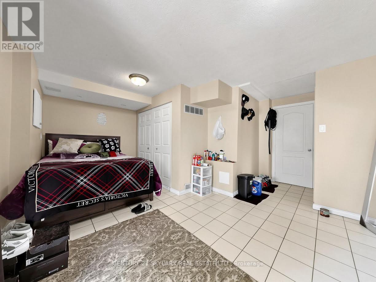 164 Moregate Crescent N, Brampton, Ontario  L6S 3K9 - Photo 18 - W13718356