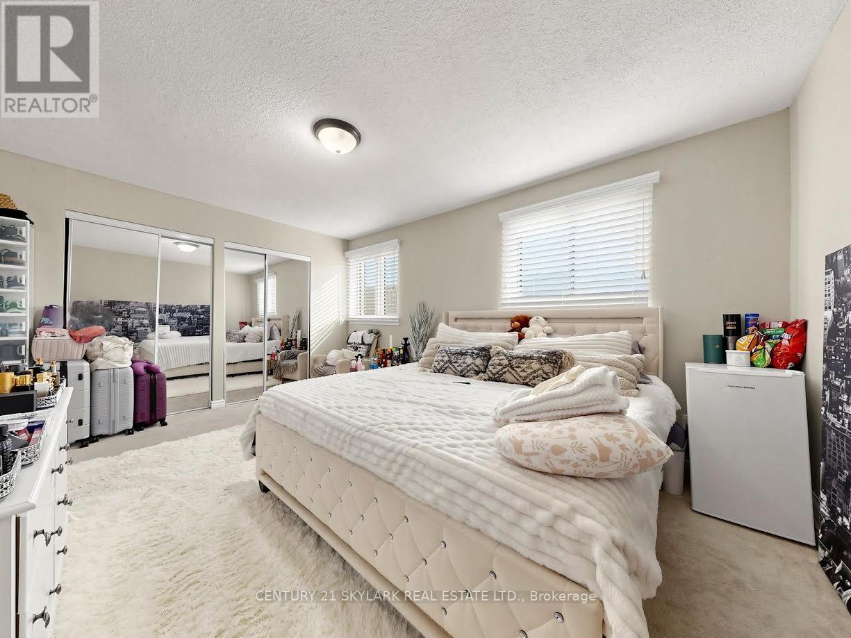 164 Moregate Crescent N, Brampton, Ontario  L6S 3K9 - Photo 9 - W13718356