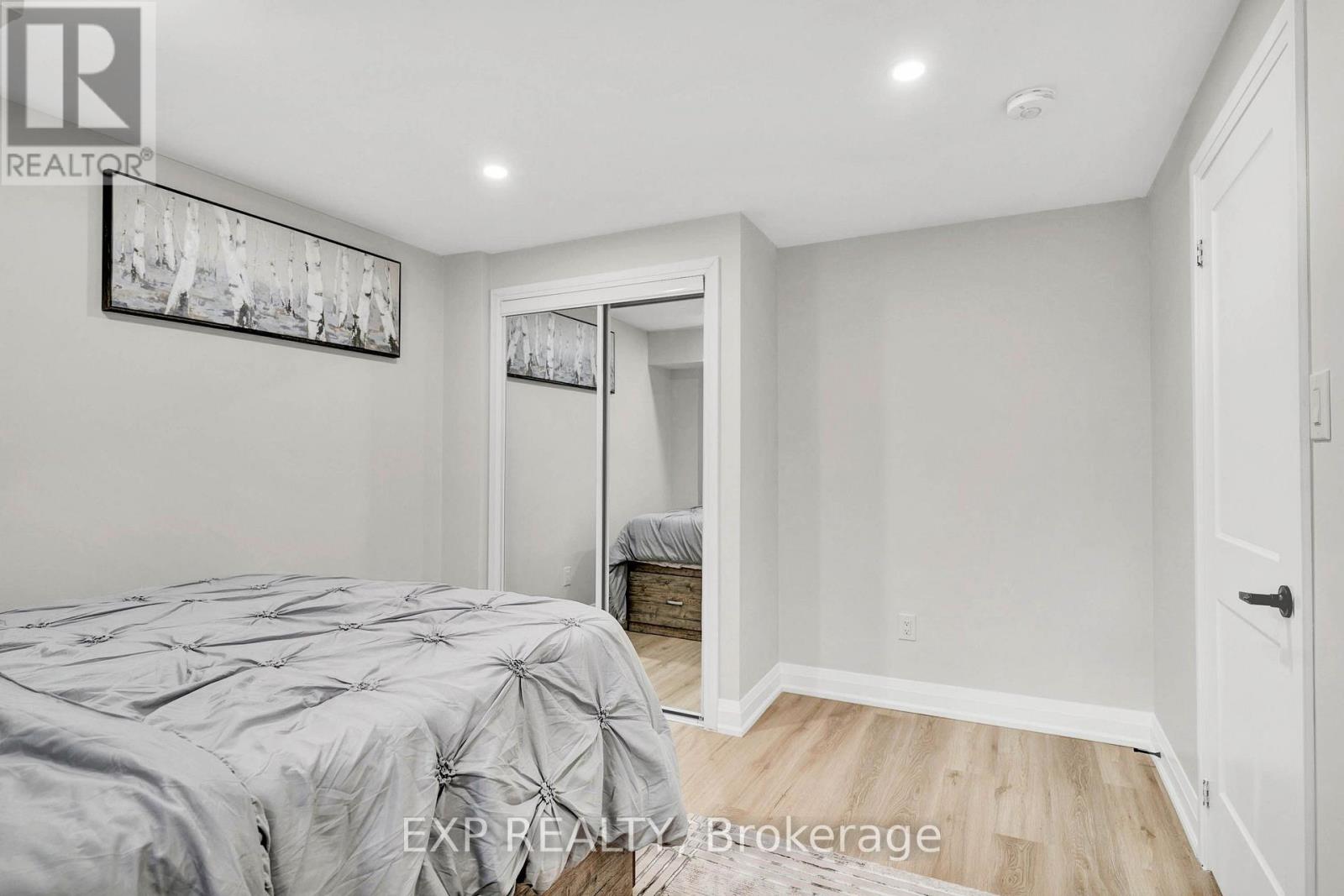 Unit B - 448 Dougall Avenue, Caledon, Ontario  L7C 4A6 - Photo 11 - W13718412