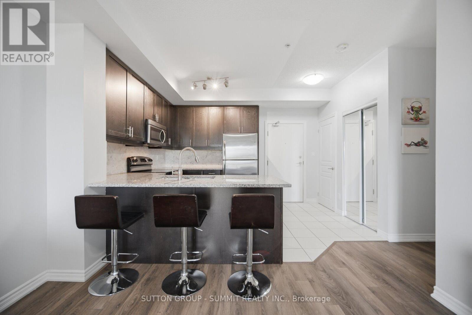 418 - 570 Lolita Gardens, Mississauga, Ontario  L5A 0A1 - Photo 8 - W13718444