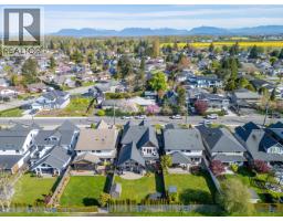 5500 52 AVENUE, Ladner, British Columbia