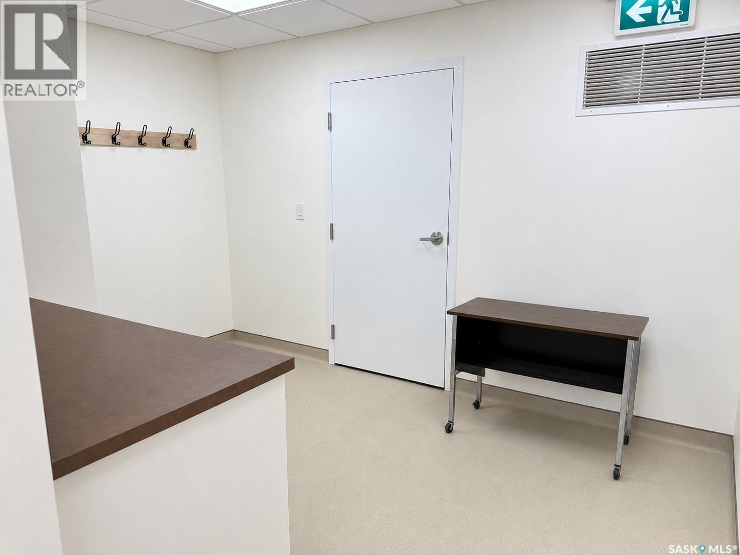 222 Franklin Street, Outlook, Saskatchewan  S0L 2N0 - Photo 10 - SK029028
