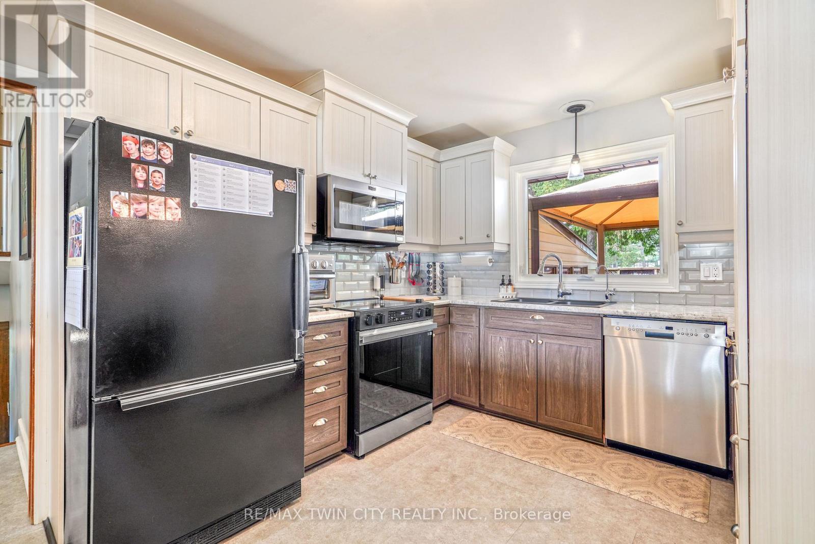 10 Brier Crescent, Brantford, Ontario  N3R 3M6 - Photo 12 - X13718334