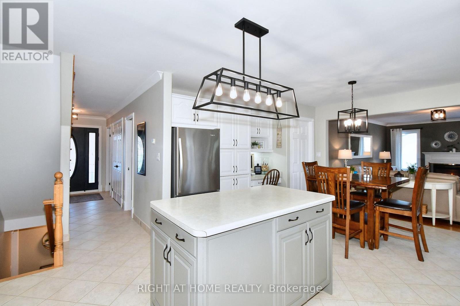 599 Maniece Avenue, Peterborough, Ontario  K9L 0C1 - Photo 14 - X13718342