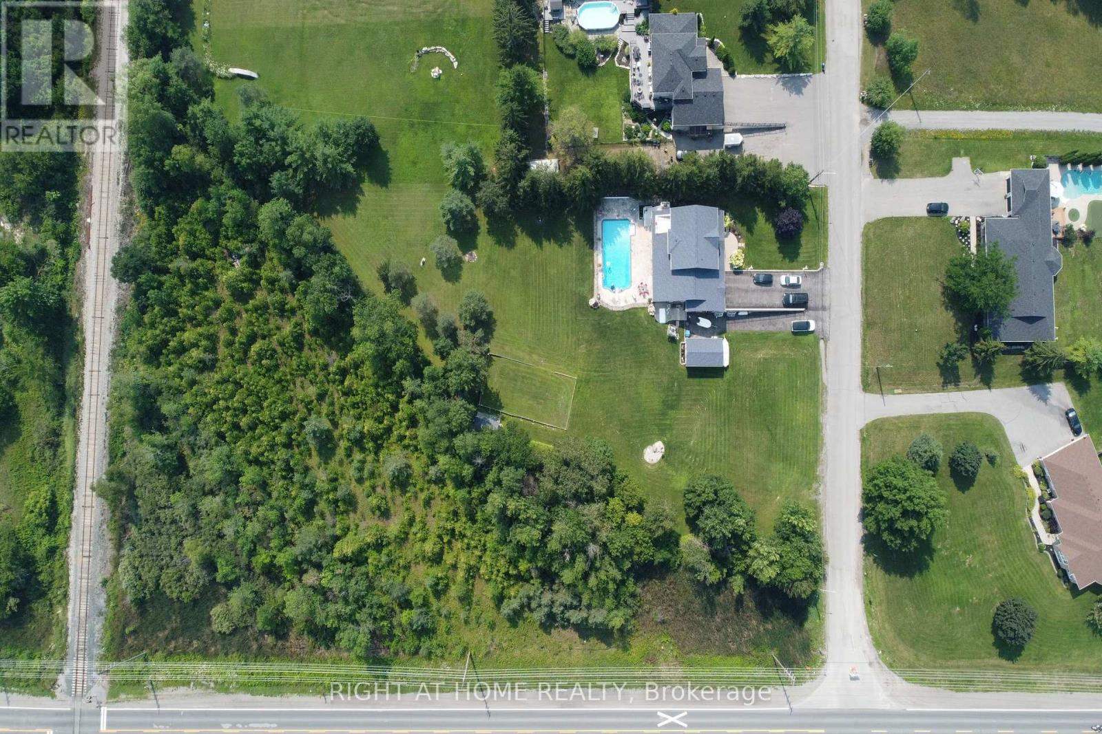 599 Maniece Avenue, Peterborough, Ontario  K9L 0C1 - Photo 4 - X13718342