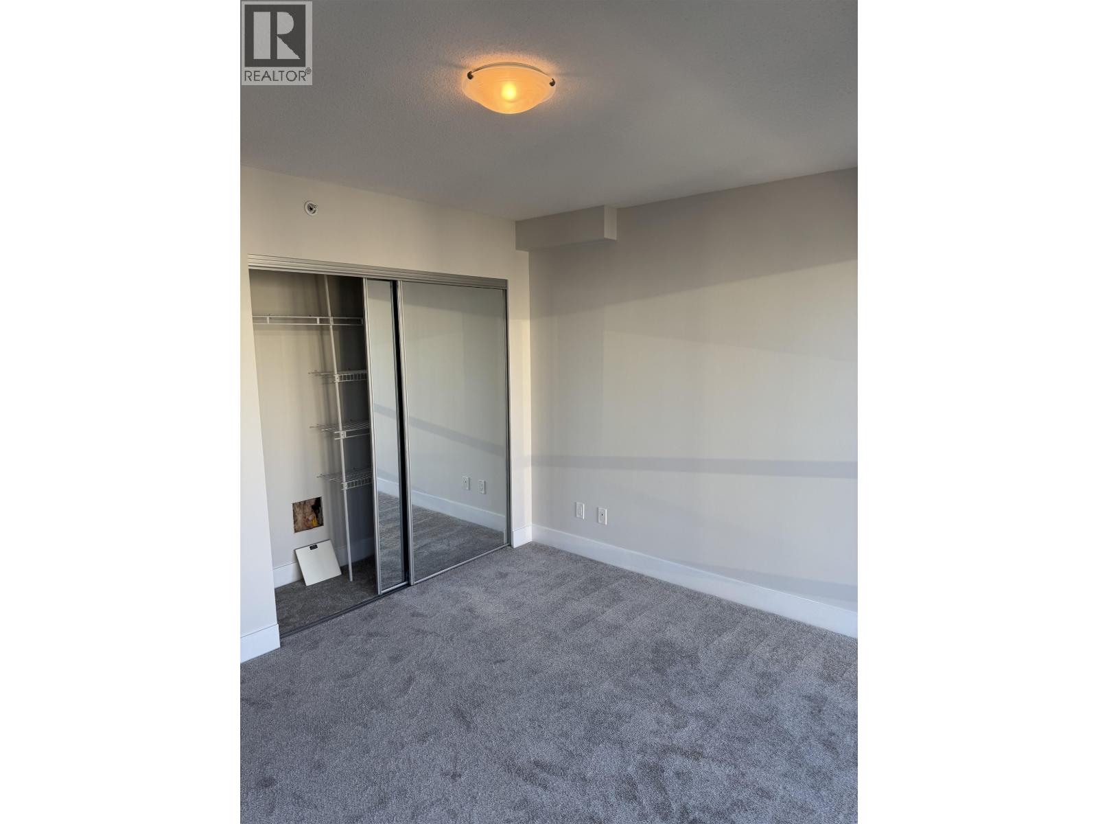 1804 2959 Glen Drive, Coquitlam, British Columbia  V3B 0B8 - Photo 8 - R3158877