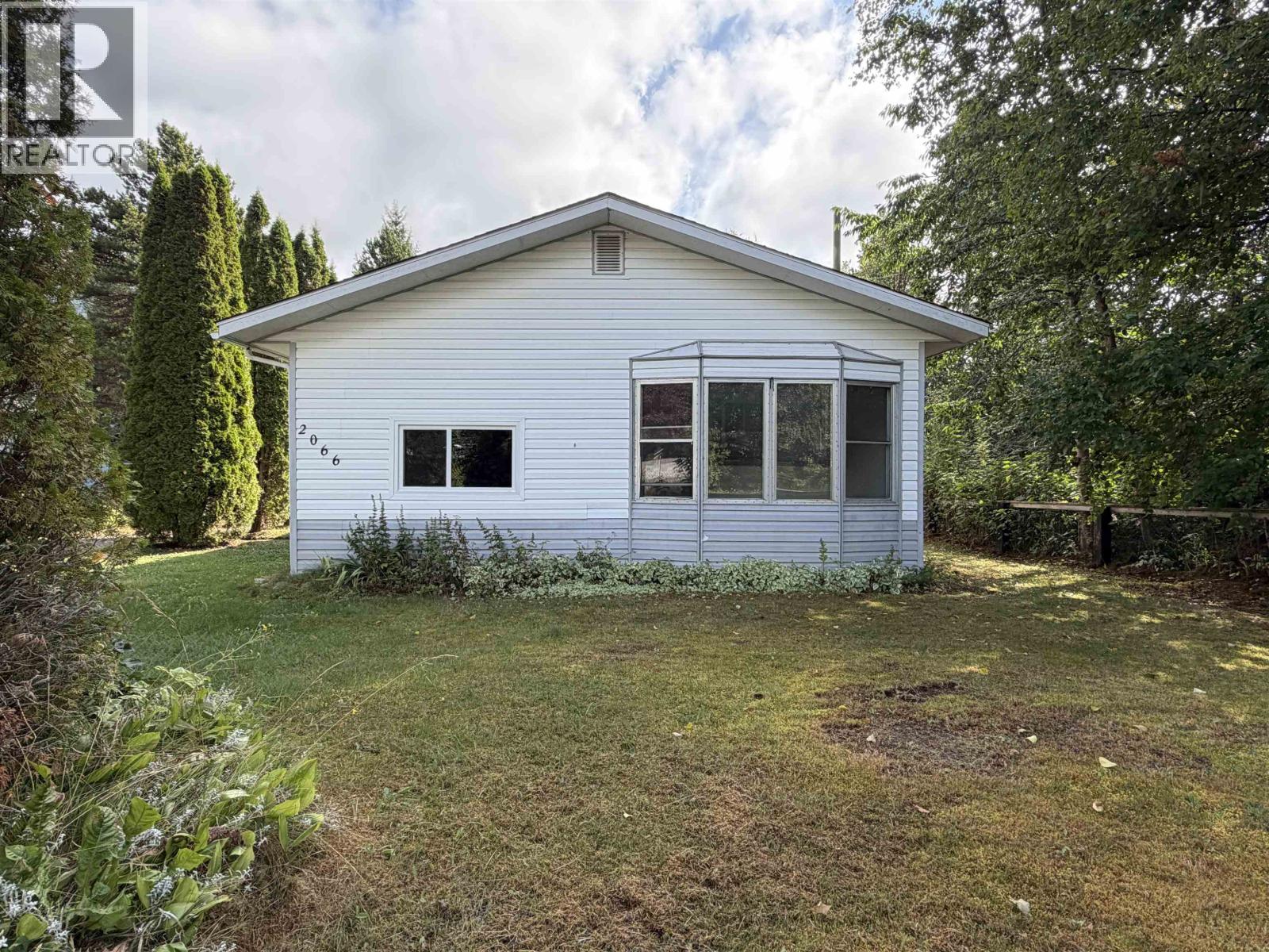 2066 LAUREL STREET, Terrace, British Columbia