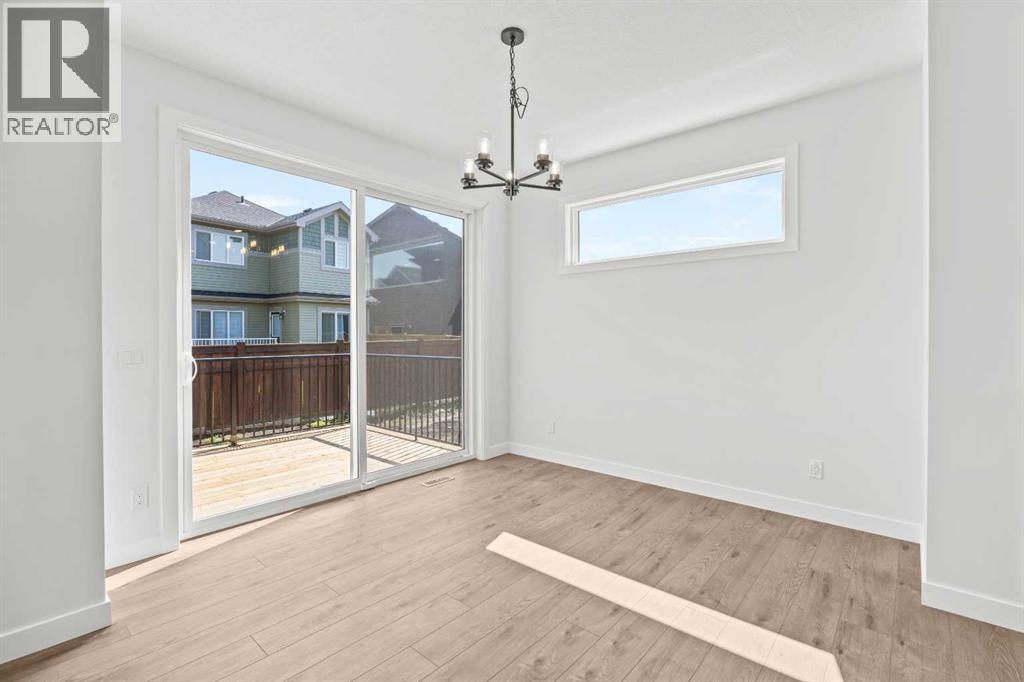 37 Sora Gardens Se, Calgary, Alberta  T3S 0V3 - Photo 13 - A2337563