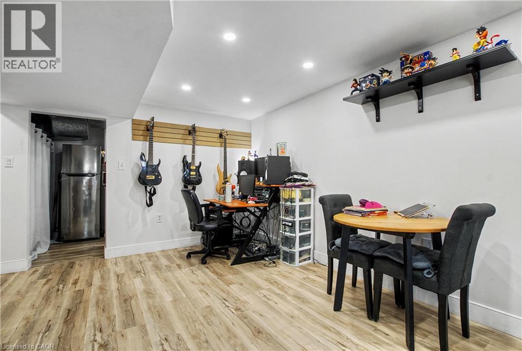 39 Henry Street, Cambridge, Ontario  N1R 3W3 - Photo 31 - 40850330