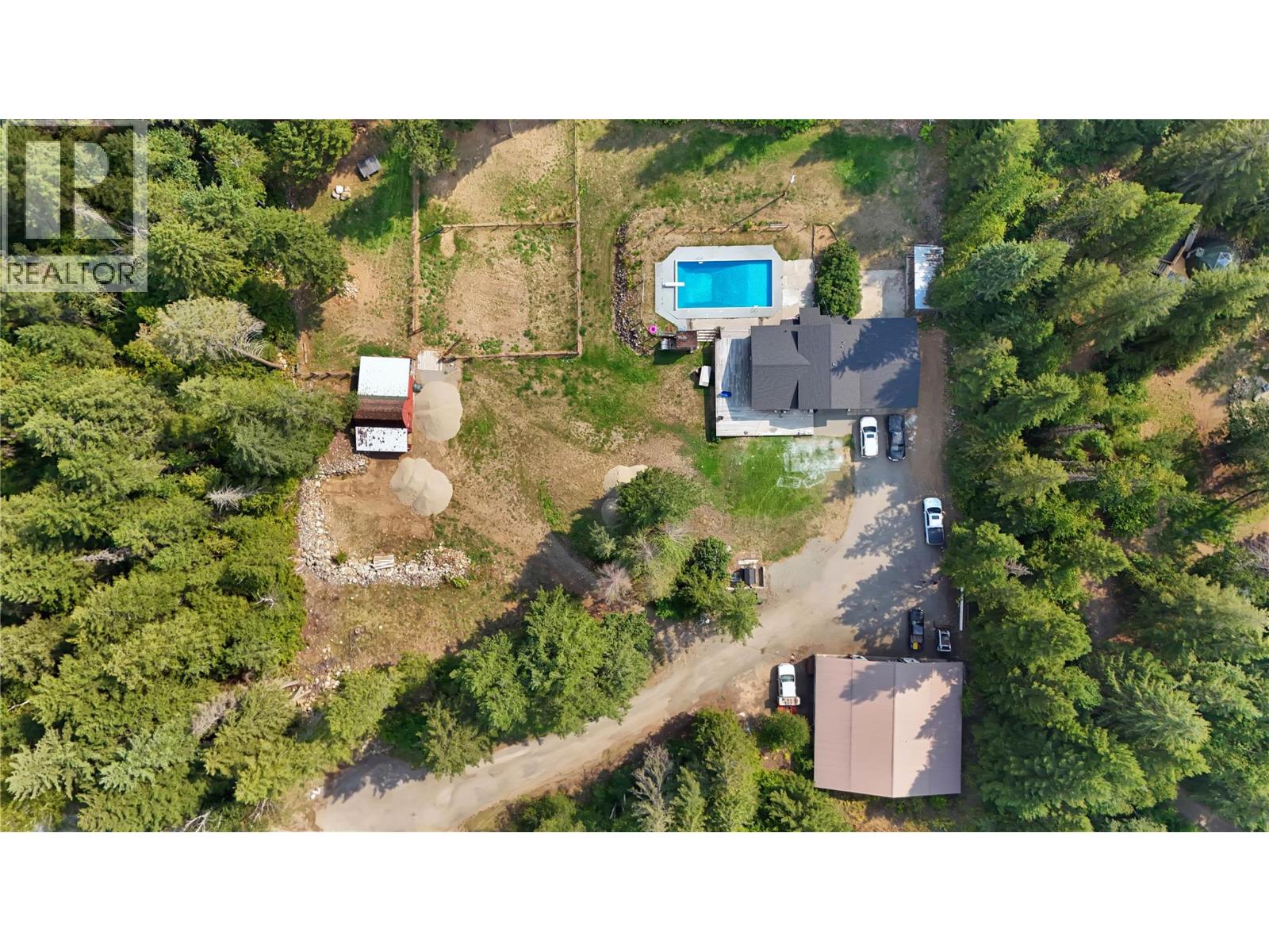 208 Schmidt Road, Clearwater, British Columbia V0E 1N2 - Photo 34 - 10398462