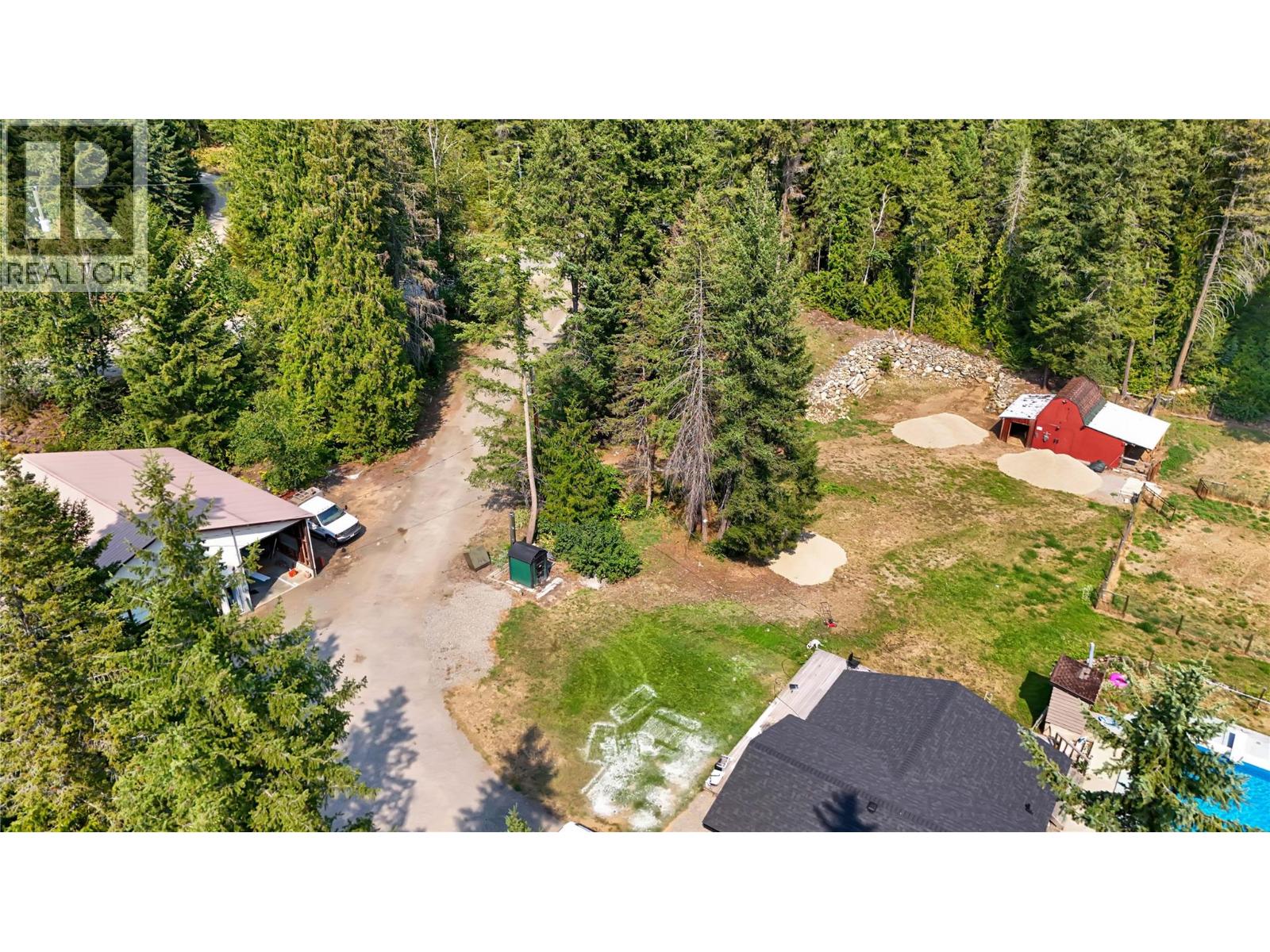 208 Schmidt Road, Clearwater, British Columbia V0E 1N2 - Photo 37 - 10398462