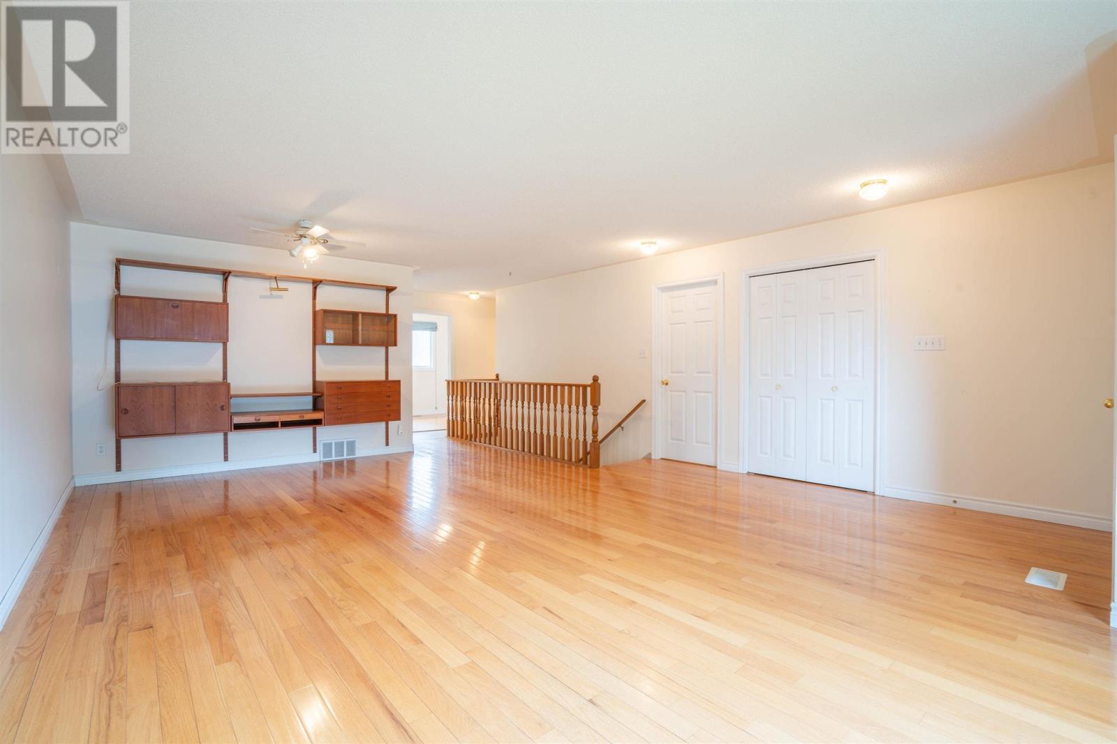 870 Lake St, Sault Ste. Marie, Ontario  P6B 6K2 - Photo 13 - SM261546
