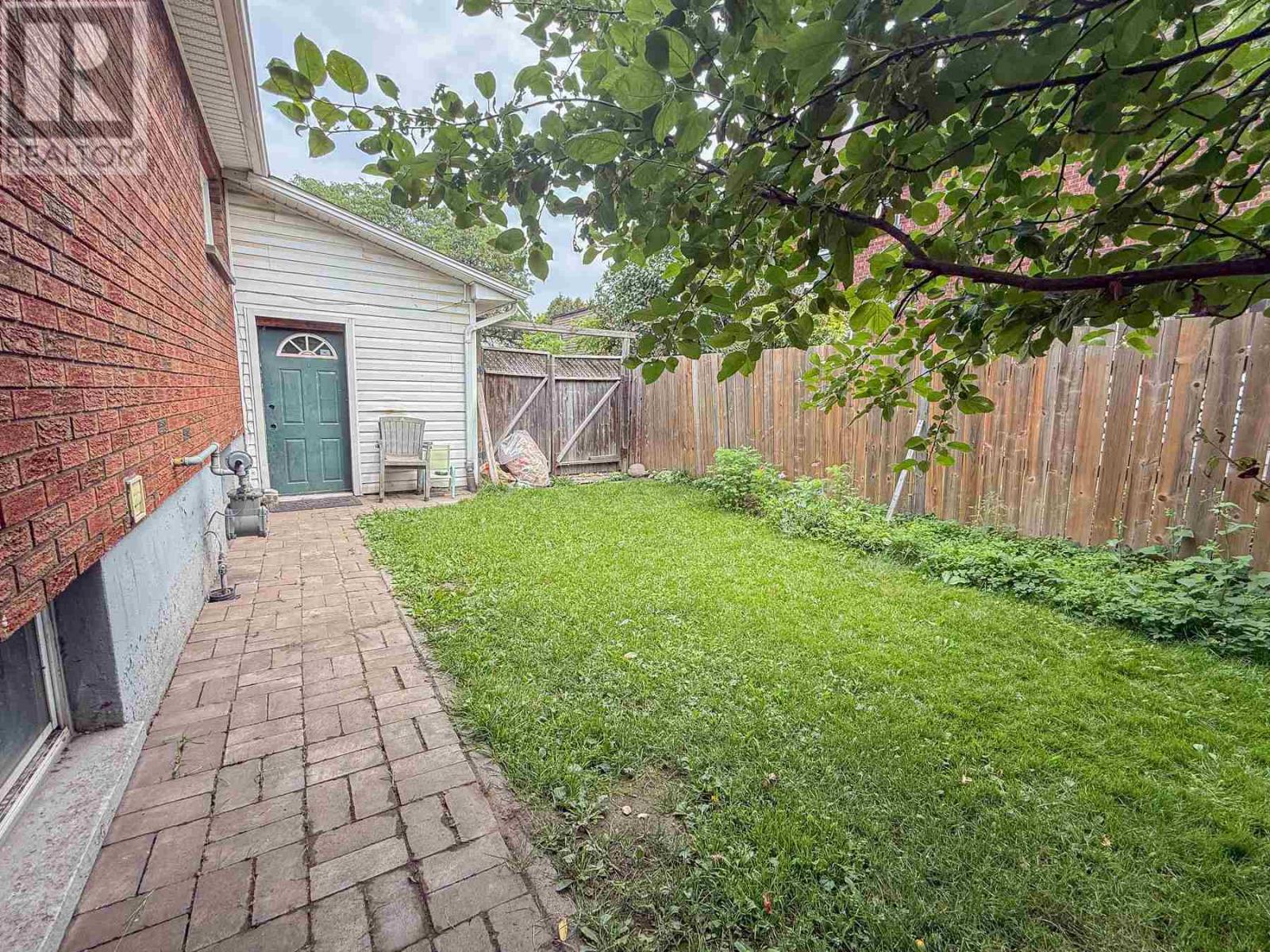 655 Queen St W, Sault Ste. Marie, Ontario  P6A 1B1 - Photo 32 - SM262028
