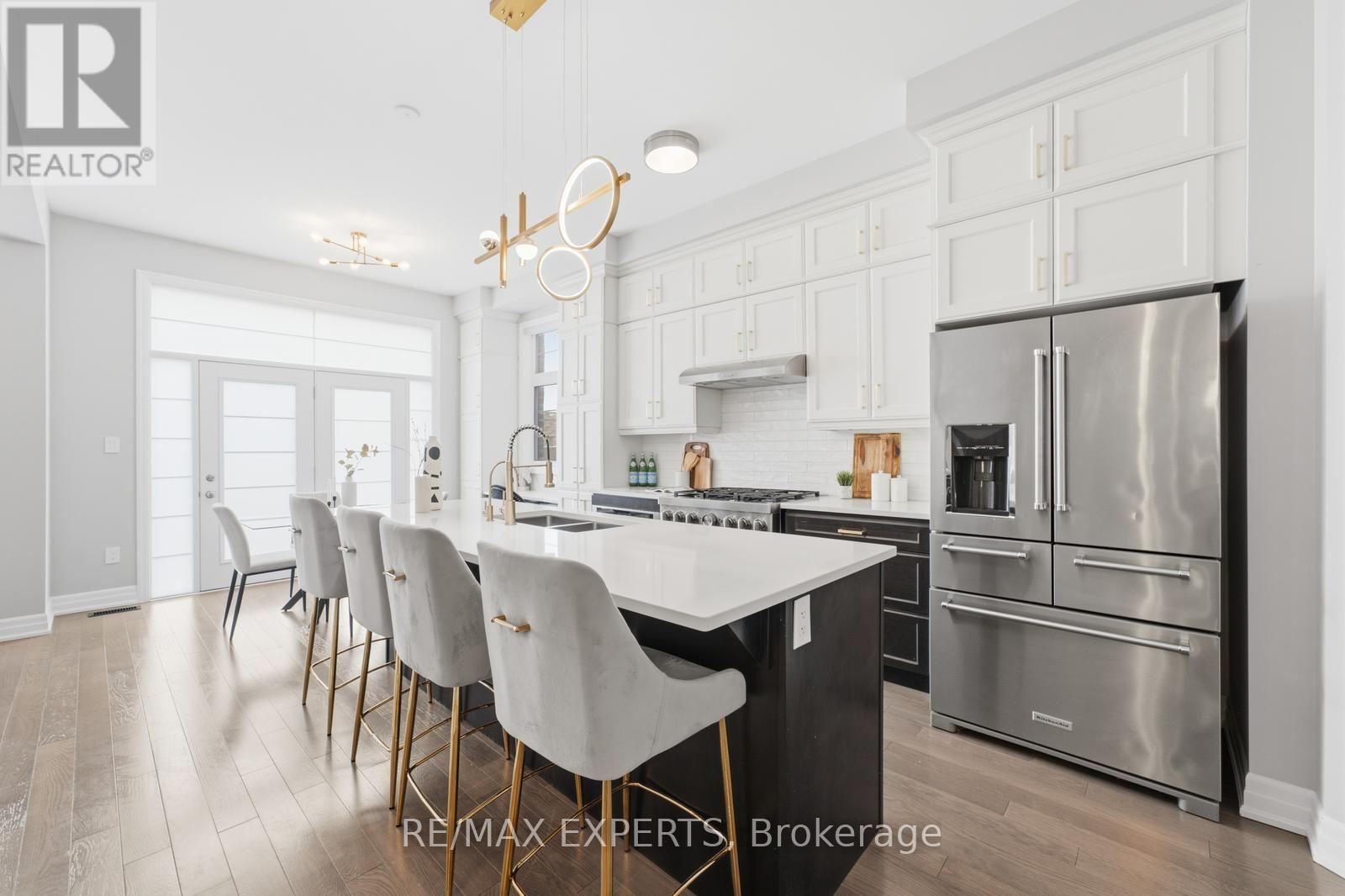 1296 Aymond Crescent W, Oakville, Ontario  L6H 7W8 - Photo 10 - W13658262