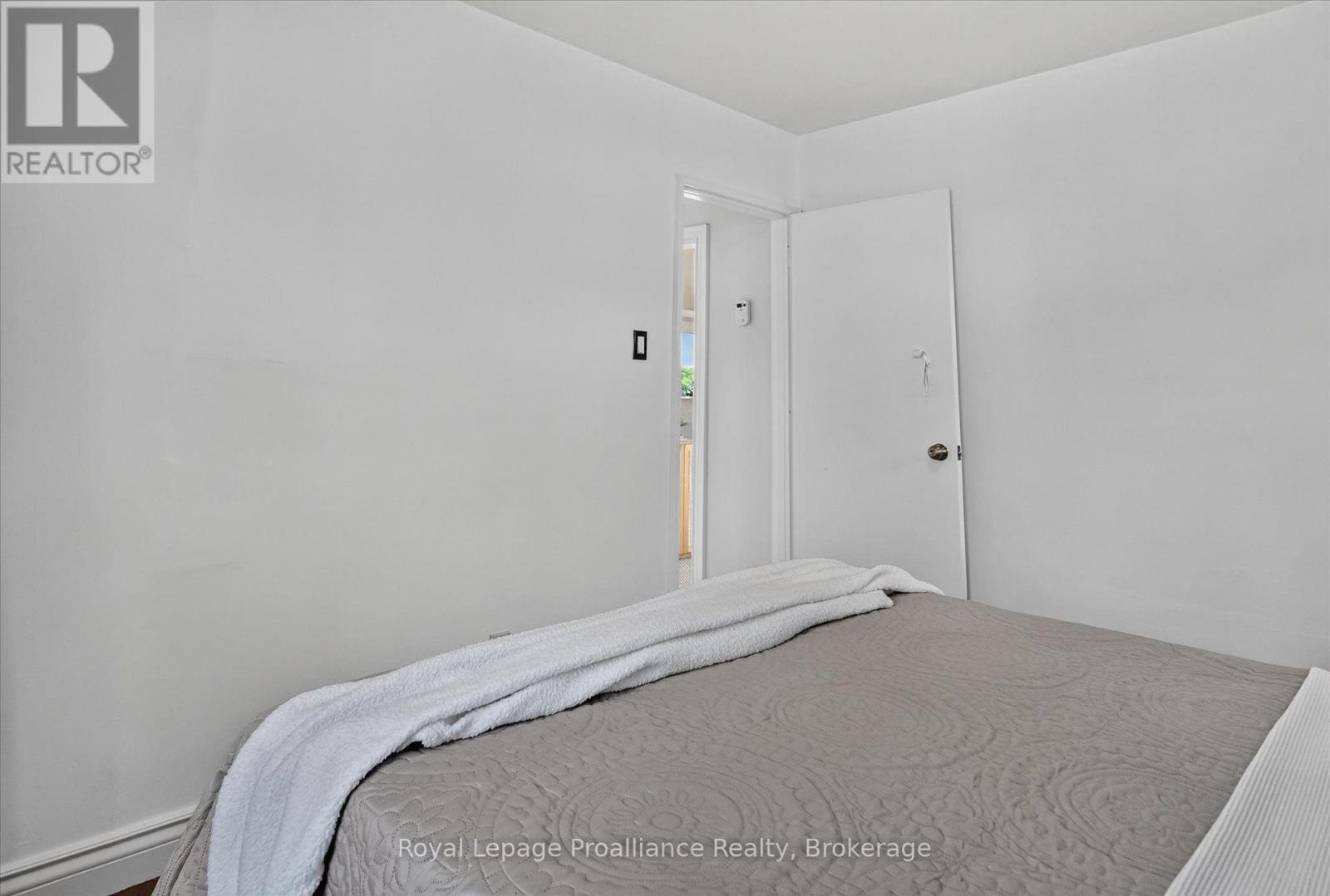 732 Gillespie Avenue, Peterborough, Ontario  K9J 4B7 - Photo 18 - X13718608