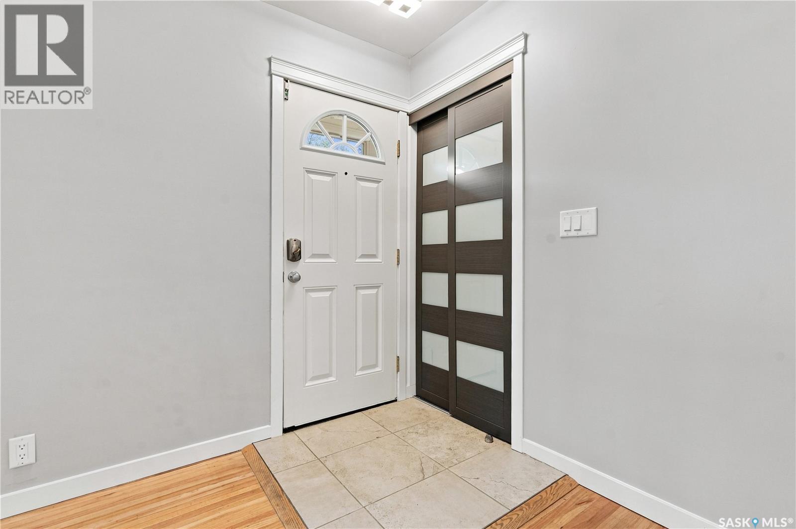 4200 Hillsdale Street, Regina, Saskatchewan  S4S 3Z2 - Photo 4 - SK046775