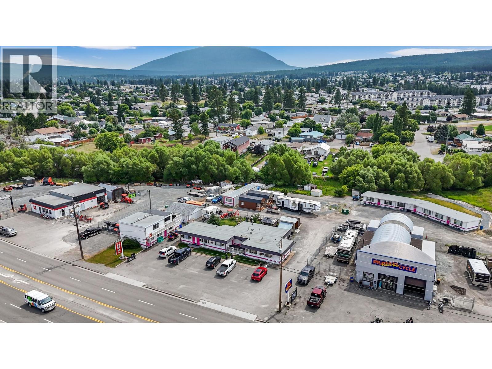 432 Van Horne Street S, Cranbrook, British Columbia  V1C 4W7 - Photo 3 - 10376960
