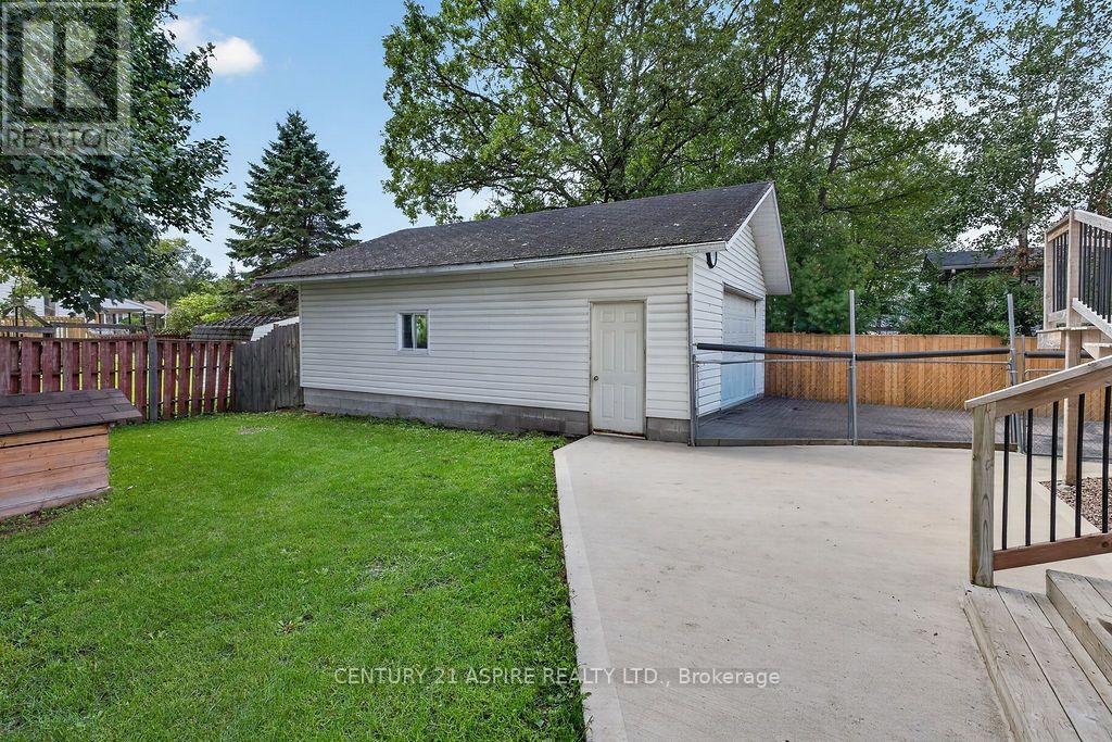 50 Portage Road, Petawawa, Ontario  K8H 3M8 - Photo 13 - X13718460