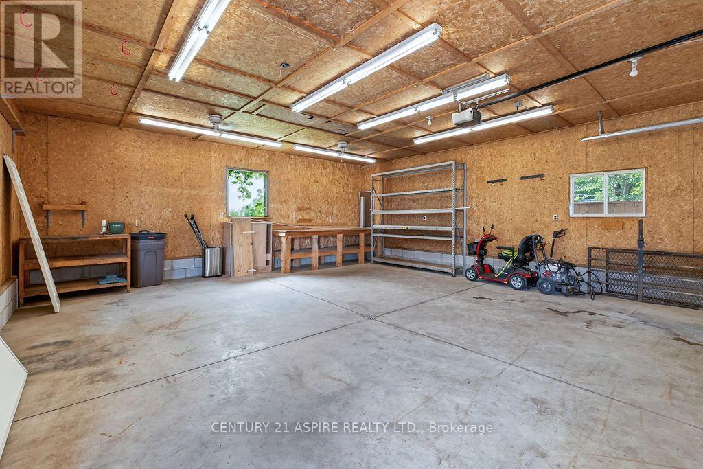 50 Portage Road, Petawawa, Ontario  K8H 3M8 - Photo 14 - X13718460