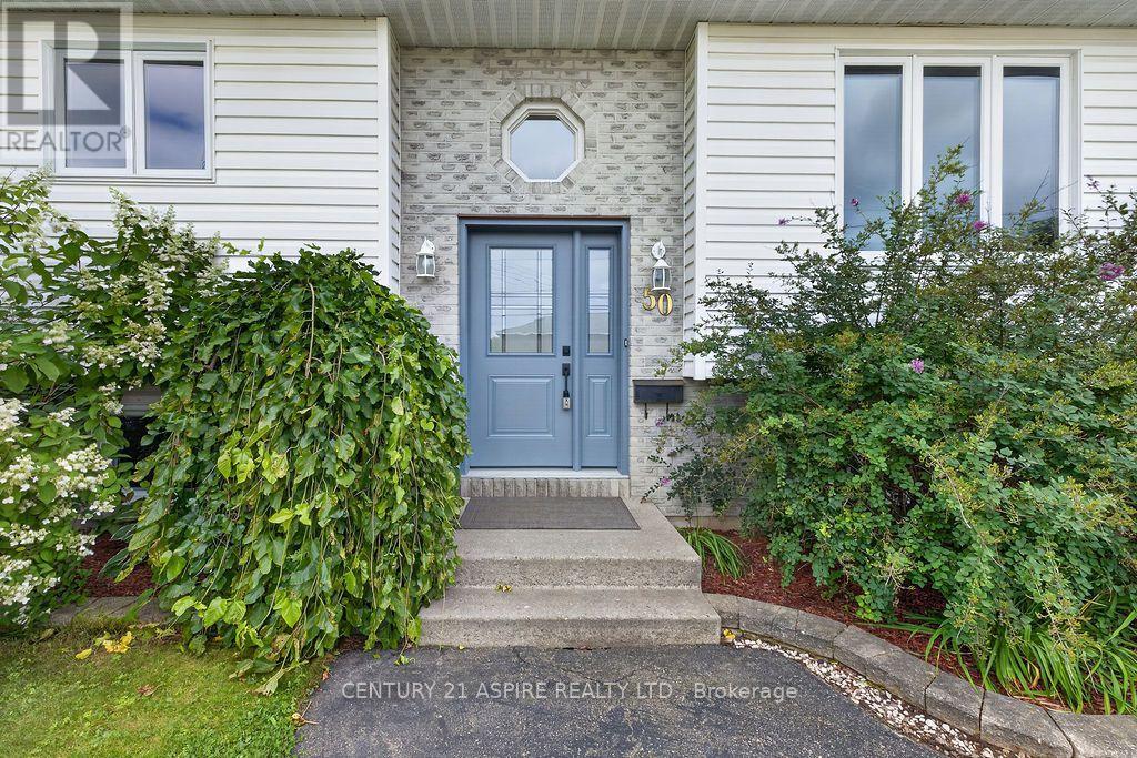 50 Portage Road, Petawawa, Ontario  K8H 3M8 - Photo 16 - X13718460