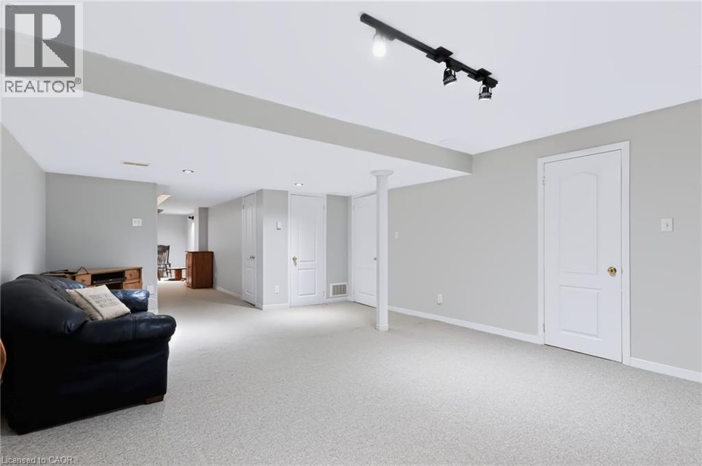 5151 Upper Middle Road Unit# 11, Burlington, Ontario  L7L 7C8 - Photo 29 - 40858415