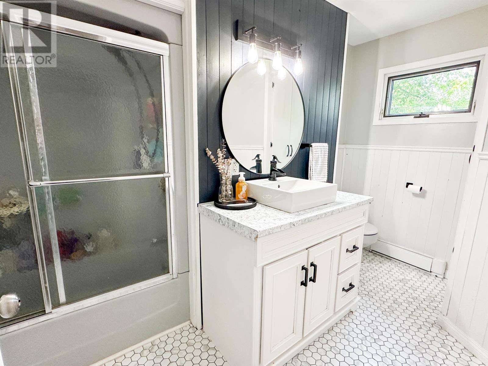 73 Dickenson Rd, Balmertown, Ontario  P0V 1C0 - Photo 15 - TB2602171