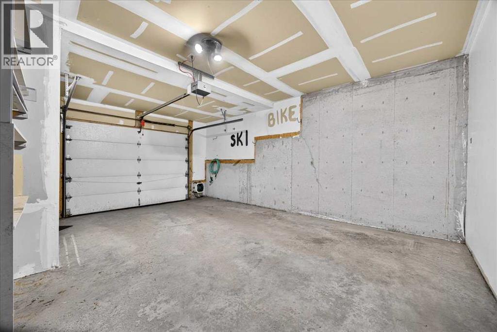 32 Patina Park SW, Calgary, Alberta T3H 3E1 - Photo 41 - A2340249