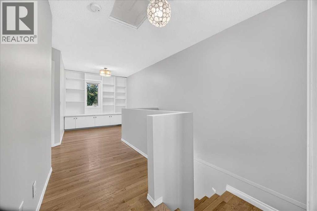 32 Patina Park SW, Calgary, Alberta T3H 3E1 - Photo 20 - A2340249