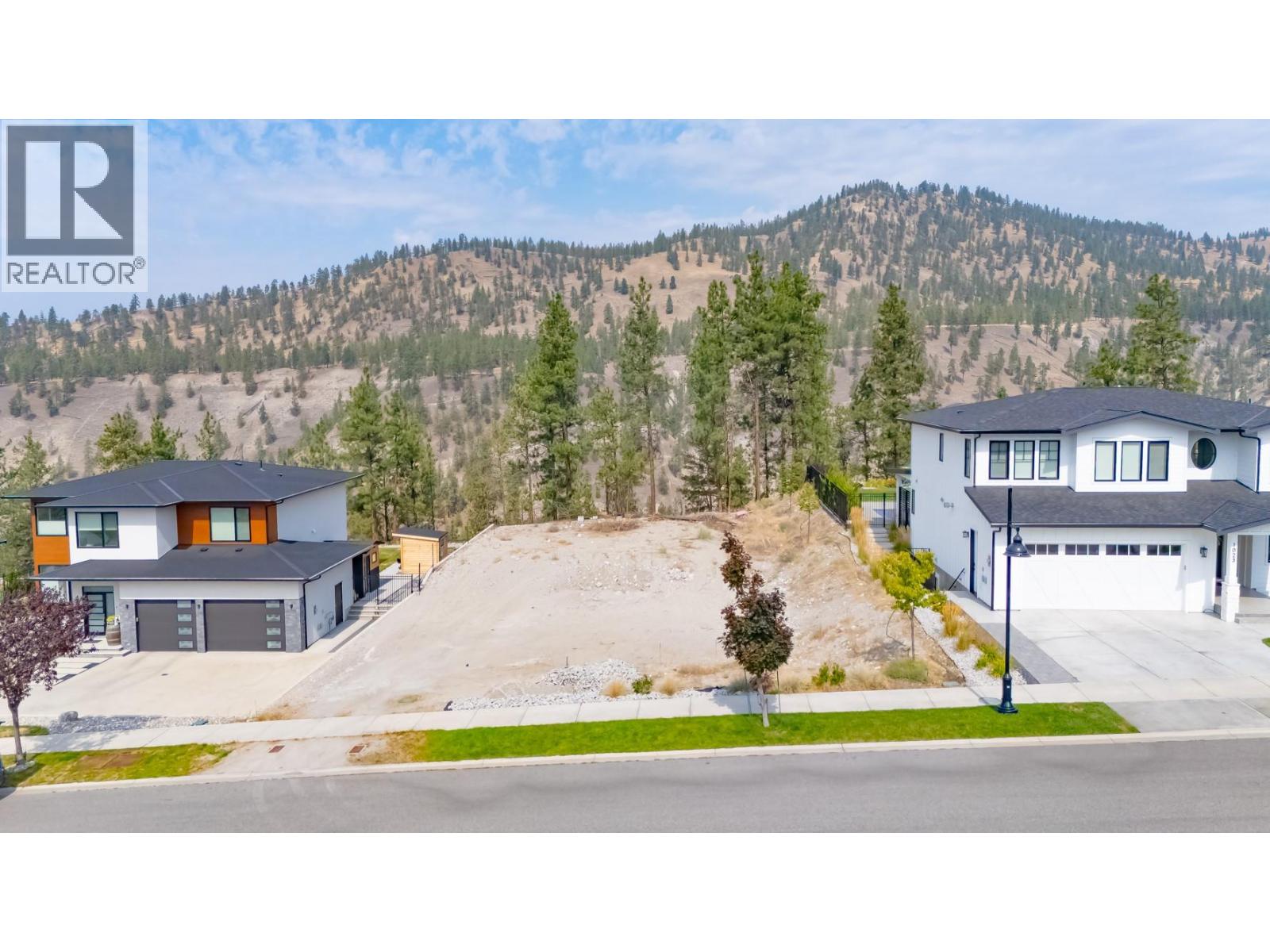 1029 Antler Drive, Penticton, British Columbia  V2A 0C8 - Photo 4 - 10398585