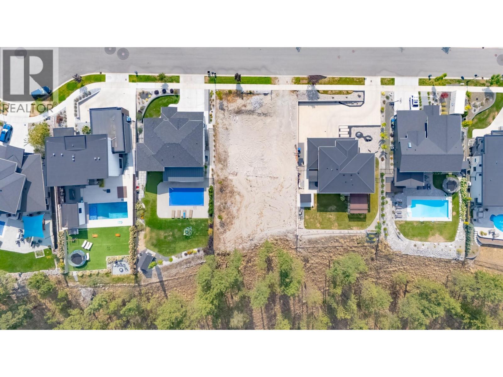 1029 Antler Drive, Penticton, British Columbia  V2A 0C8 - Photo 2 - 10398585