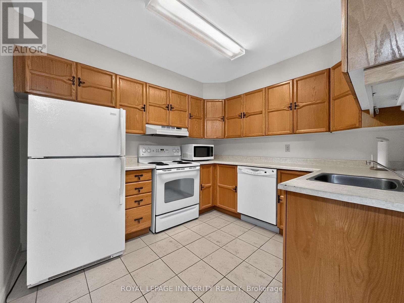 106 - 1720 Marsala Crescent, Ottawa, Ontario  K4A 2G8 - Photo 14 - X13718558