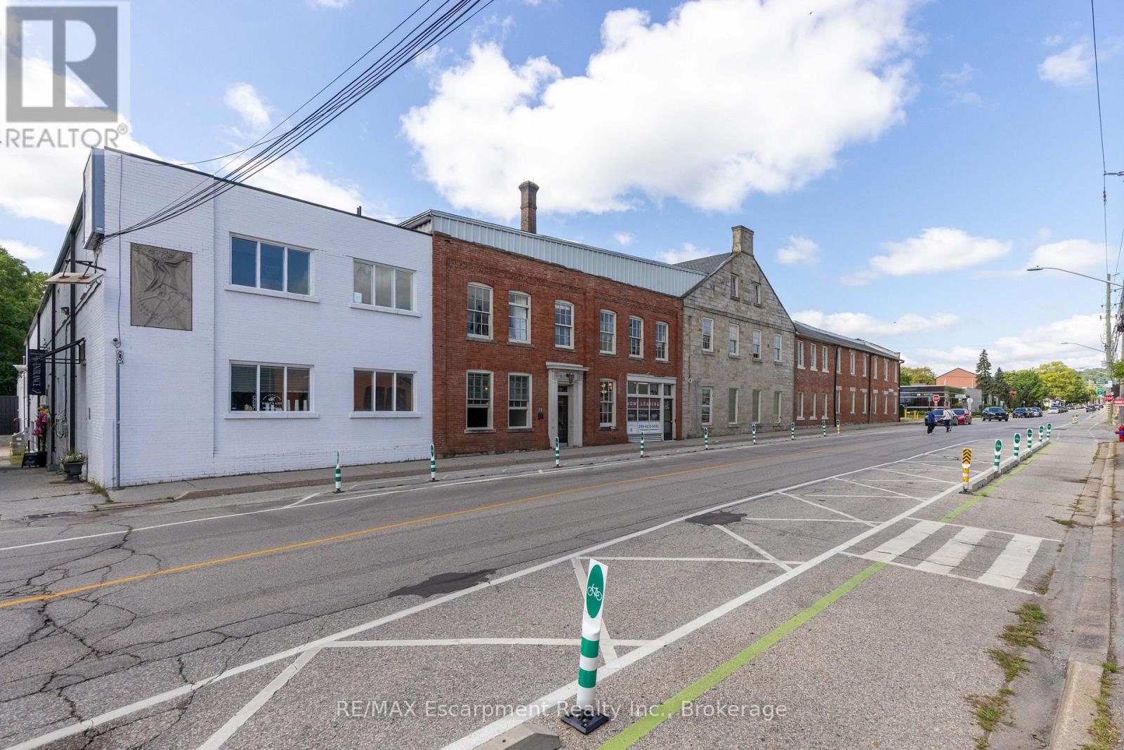 104 - 64 Hatt Street, Hamilton, Ontario  L9H 7T6 - Photo 4 - X13718464