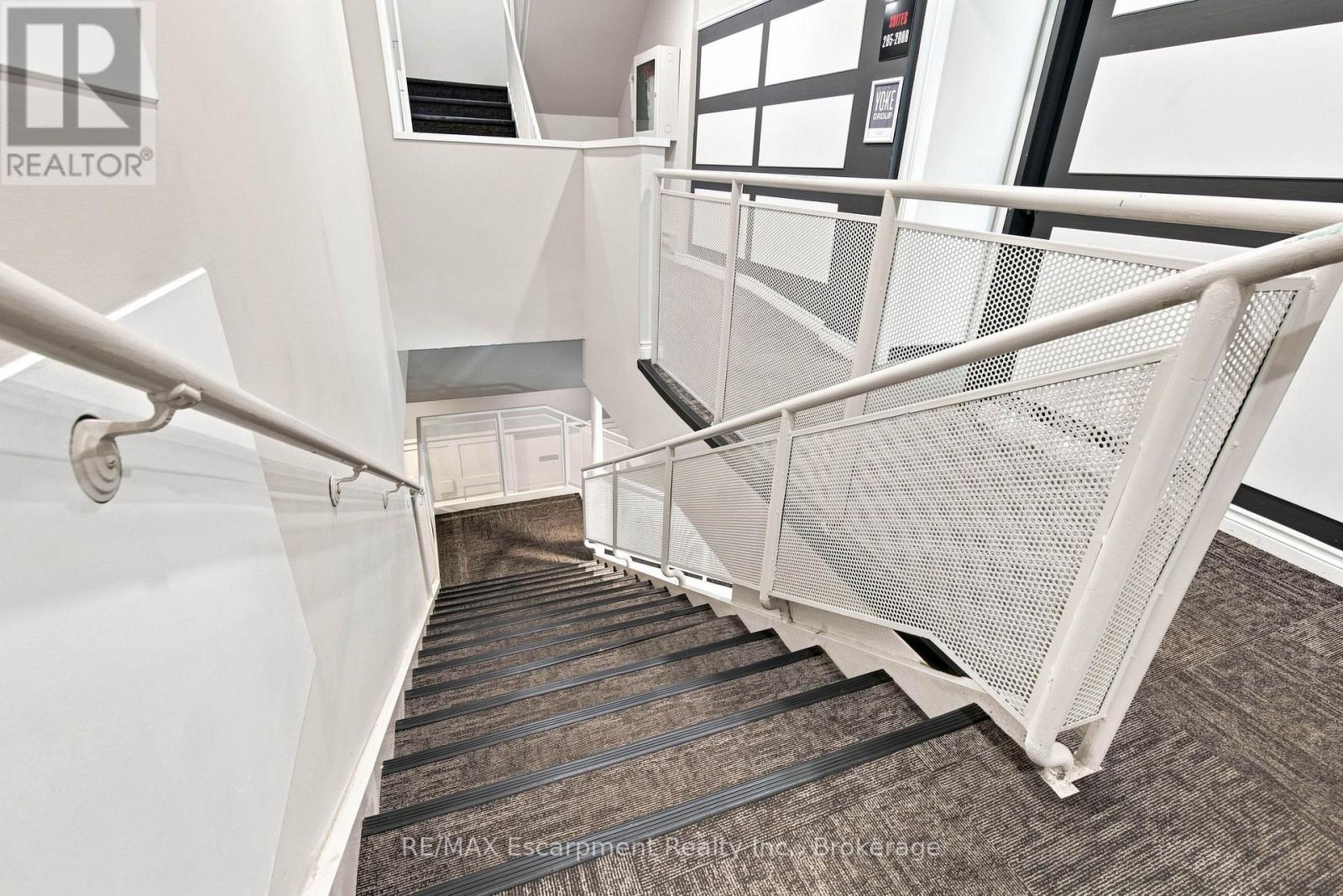 200 - 180 James Street S, Hamilton, Ontario  L8P 4V1 - Photo 7 - X13718486