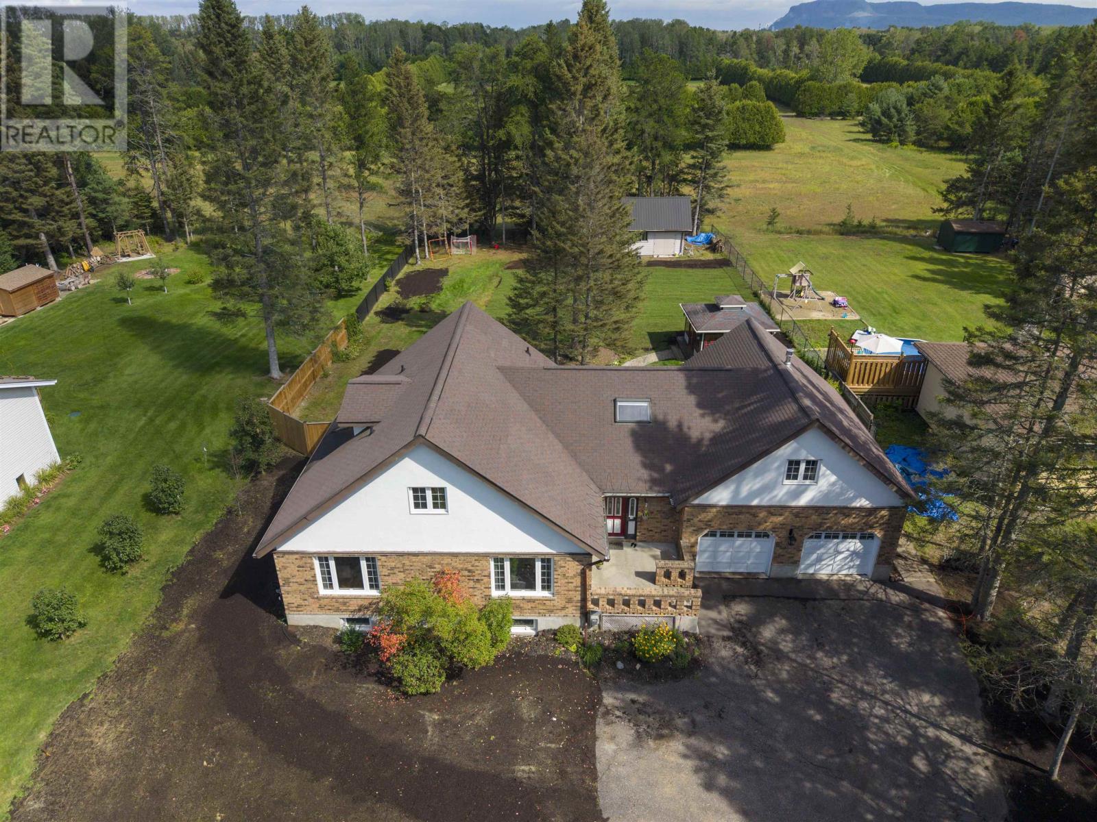 2190 25th Side Rd, Thunder Bay, Ontario  P7K 1G1 - Photo 45 - TB2602550
