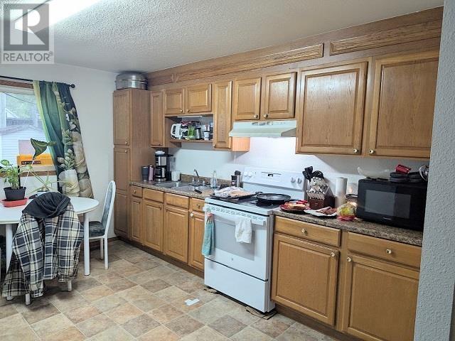 54 Hearst Ave, Dryden, Ontario  P8N 2K5 - Photo 2 - TB2602551