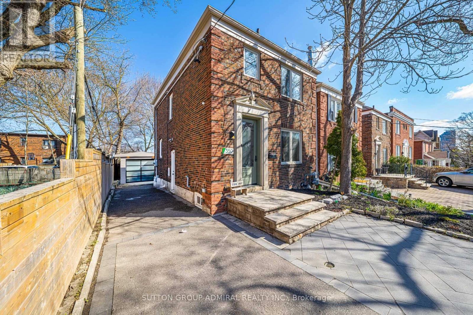 350 Roselawn Avenue, Toronto, Ontario  M4R 1G1 - Photo 2 - C13718580