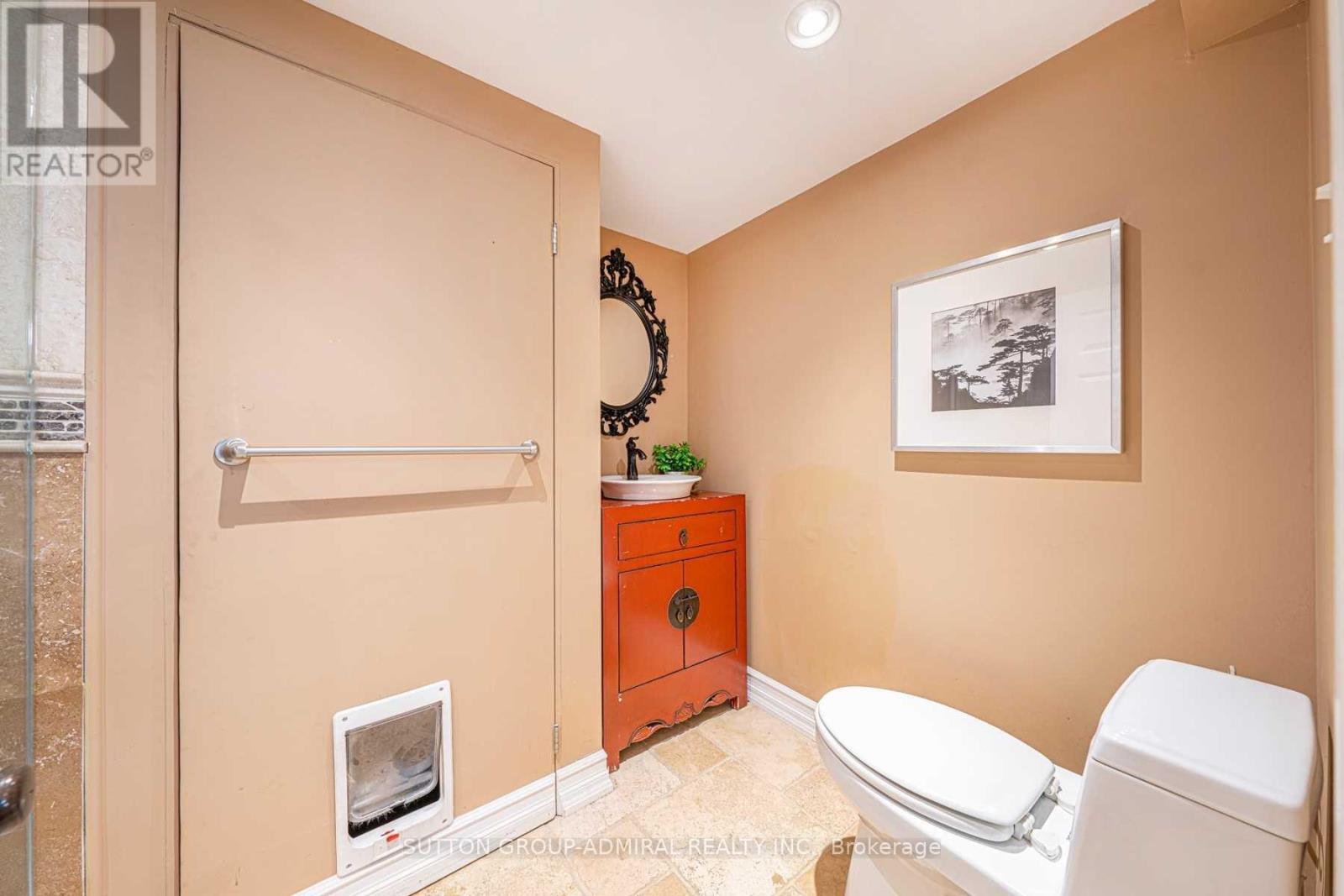 350 Roselawn Avenue, Toronto, Ontario  M4R 1G1 - Photo 31 - C13718580