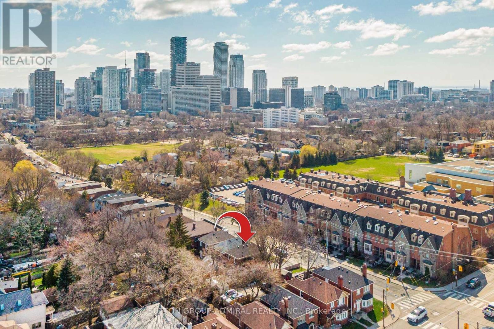 350 Roselawn Avenue, Toronto, Ontario  M4R 1G1 - Photo 5 - C13718580