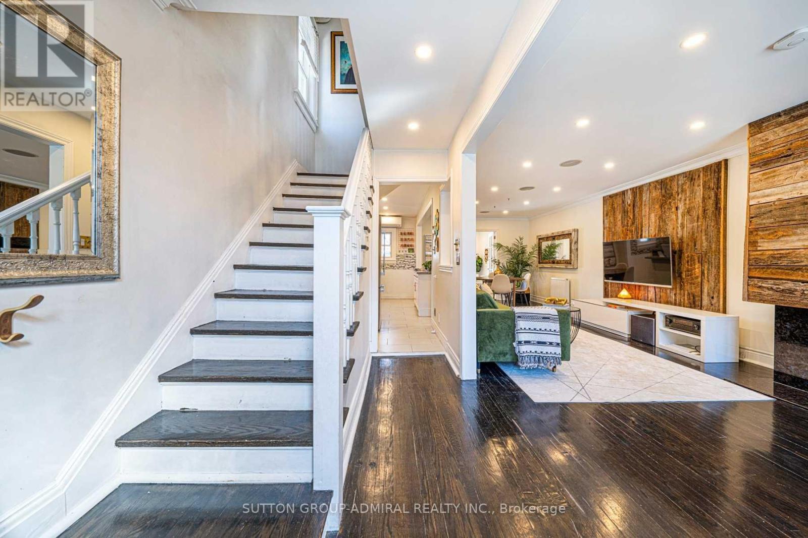 350 Roselawn Avenue, Toronto, Ontario  M4R 1G1 - Photo 8 - C13718580