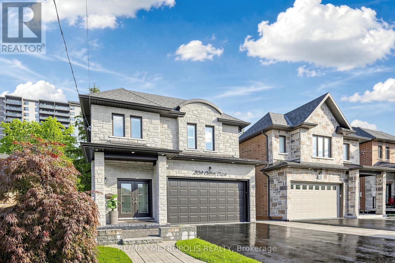 30a Cedar Drive, Toronto, Ontario  M1J 3E8 - Photo 2 - E13718458
